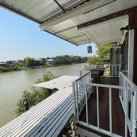 Baan Keang Chon Ayutthaya บ้านเคียงชล อยุธยา Kültér fotó