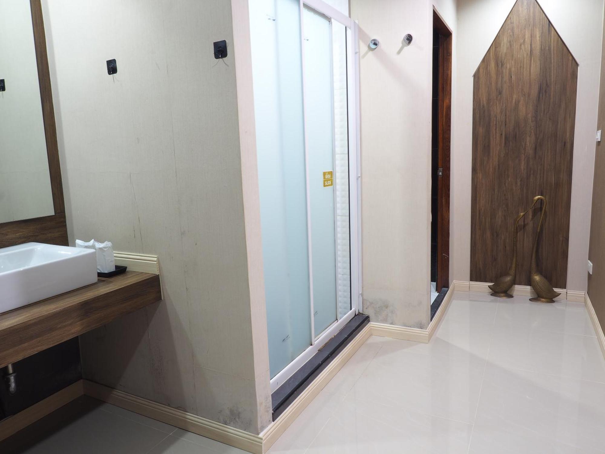Baan Keang Chon Ayutthaya บ้านเคียงชล อยุธยา Kültér fotó