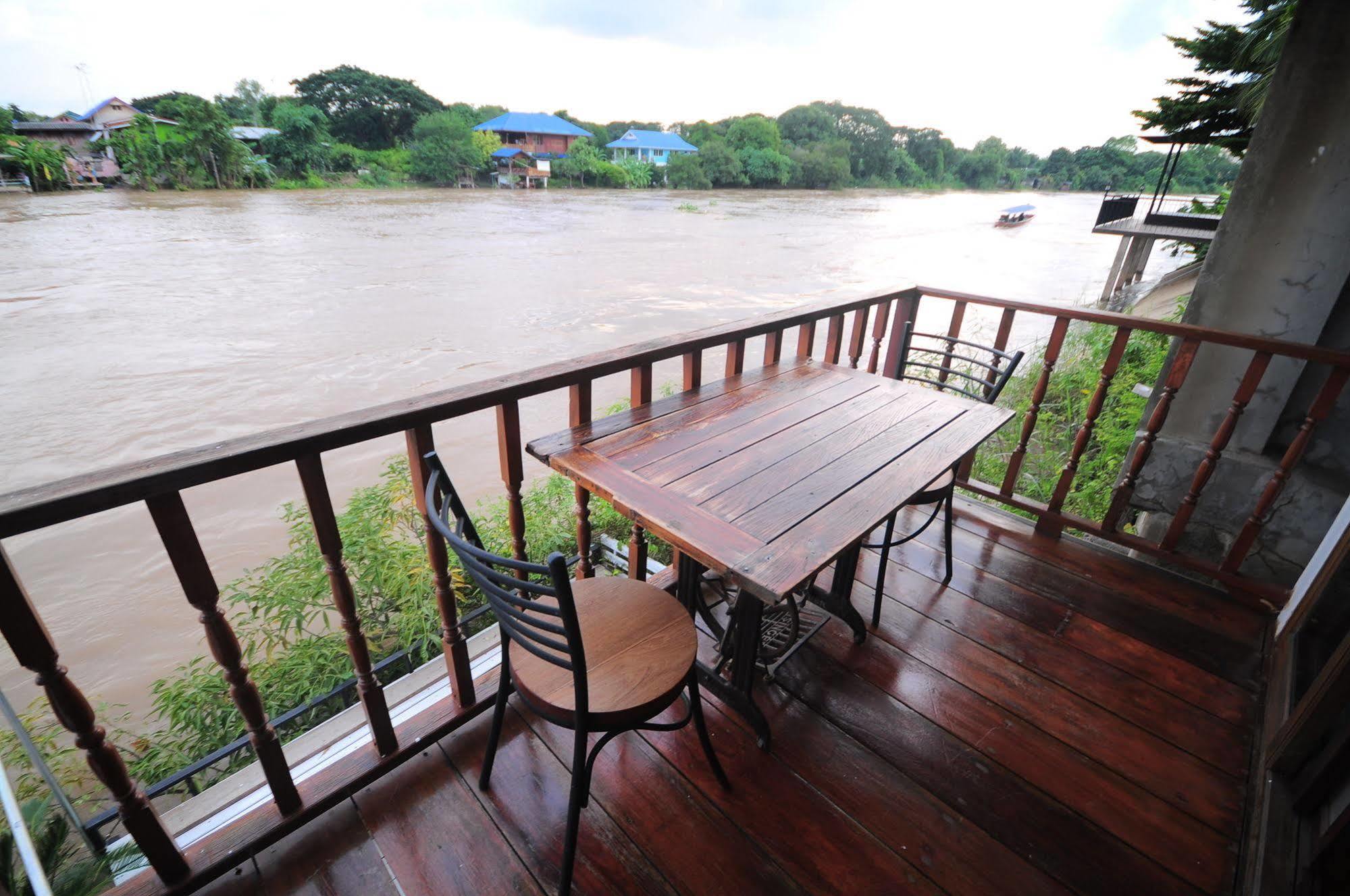 Baan Keang Chon Ayutthaya บ้านเคียงชล อยุธยา Kültér fotó